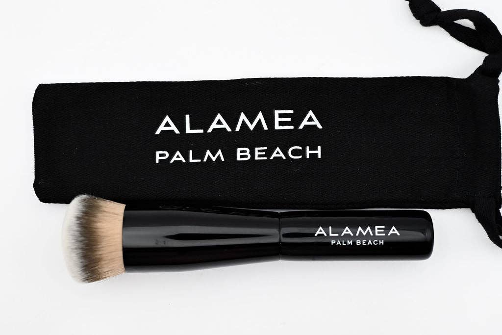 Alamea Palm Beach - The Foundation Brush