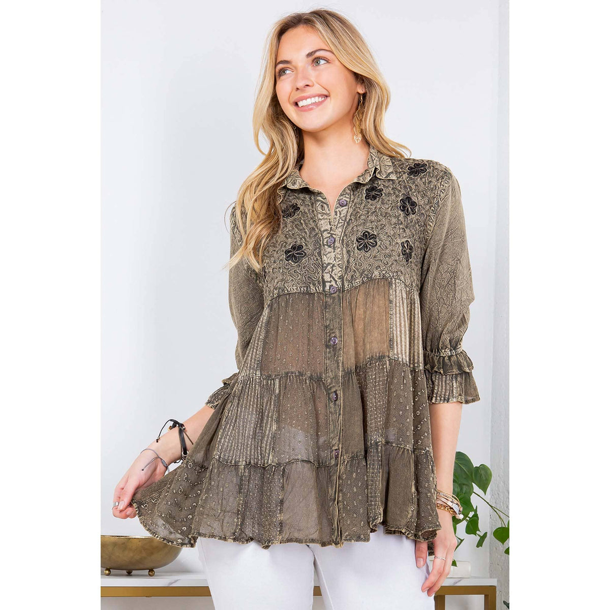 Young Threads - Women’s Mexican Embroidery Blouse - Gathered Waist Shirt