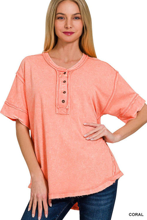 42POPS - `.Washed Raw Edge Detailed Button Closure Top