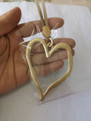 Ole - Hollow Heart Shaped Necklace