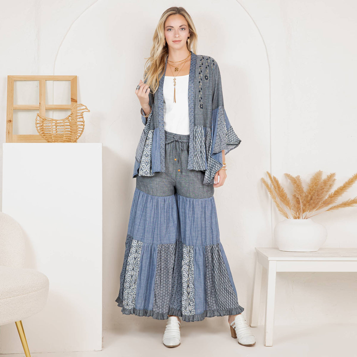 Young Threads - Boho Glam Set: Embroidered Kimono & Printed Knit Pants