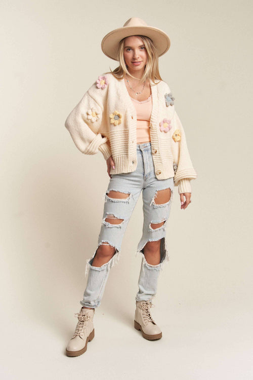 Madelyn - LESW2654- FLORAL PATCHED SWEATER CARDIGAN