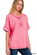 42POPS - `.Washed Raw Edge Detailed Button Closure Top