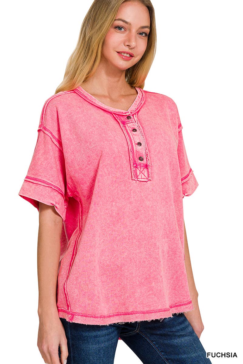 42POPS - `.Washed Raw Edge Detailed Button Closure Top