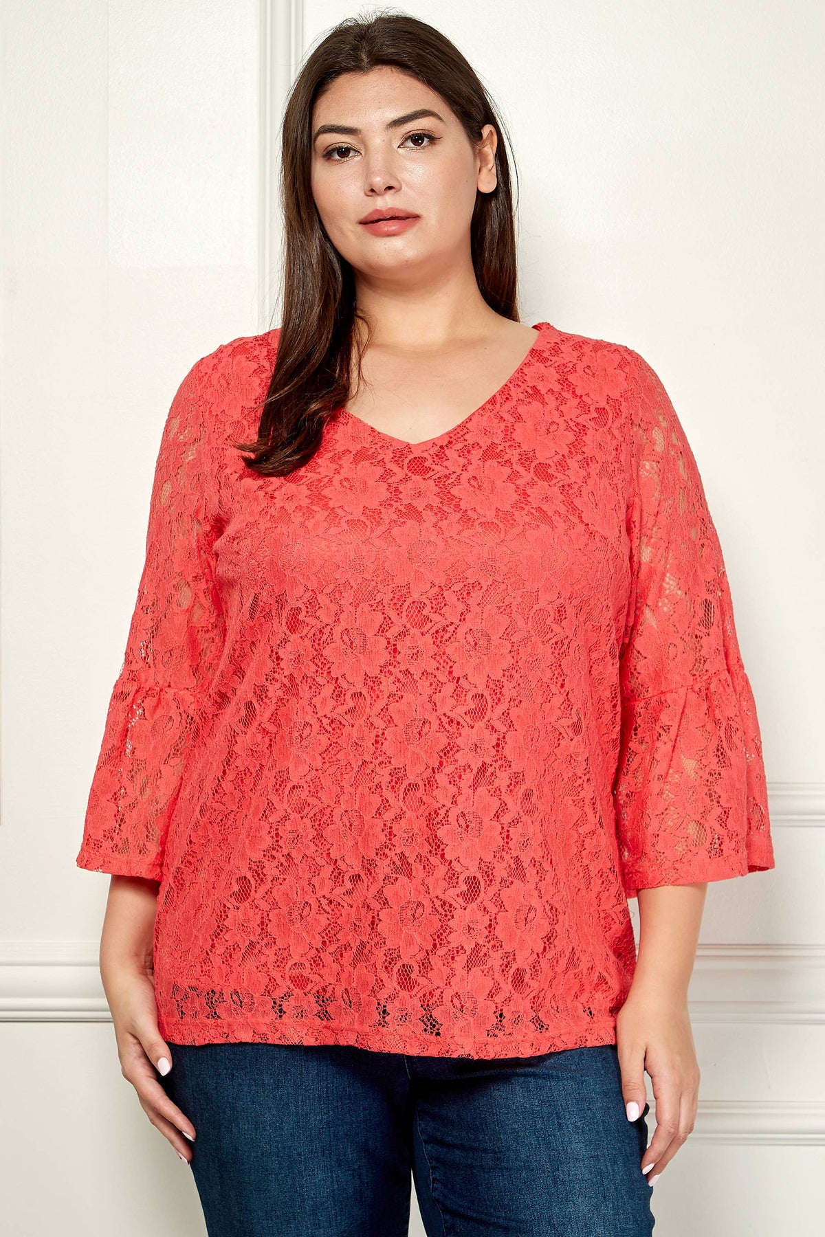 Winslow Collection - V NECK ELBOW SLEEVE LACE TOP G9018250P