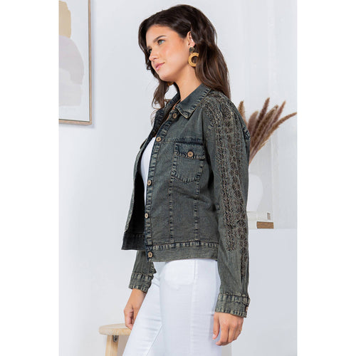 Young Threads - Western Women’s Long Sleeve Button Down Crop Denim Jacket