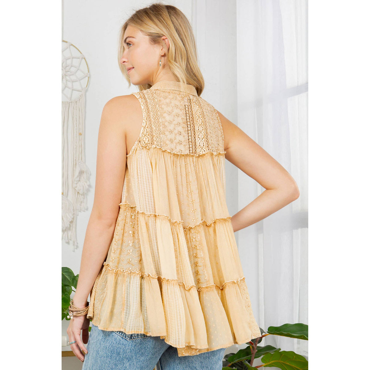 YOUNG THREADS - 60s-Inspired Sleeveless Jhabla Top Button-Down Shirt