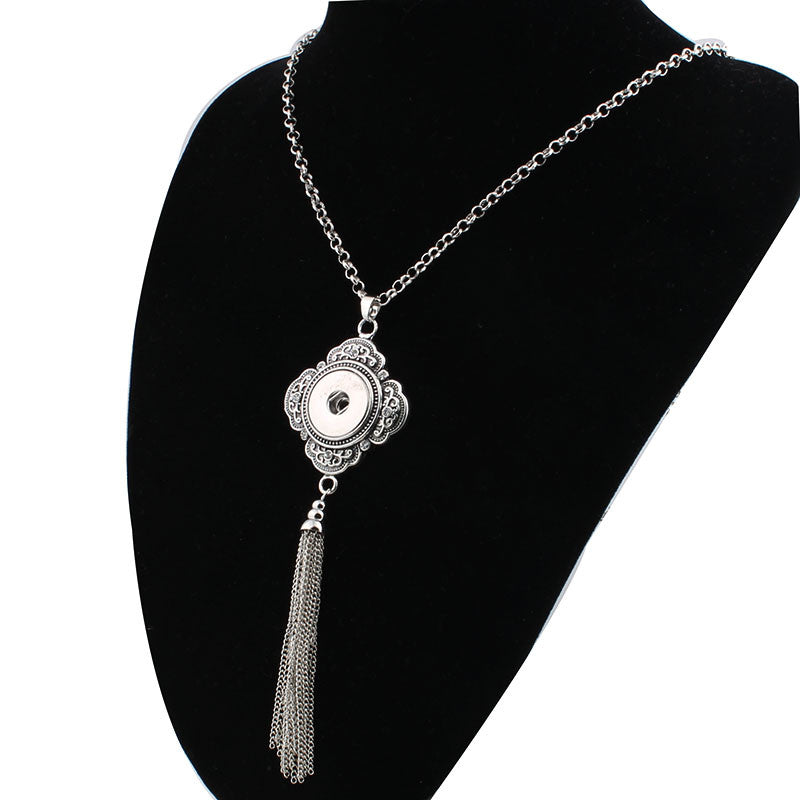 Filigree Pendant With Tassel Sandy Snap Interchangeable Charm Necklace